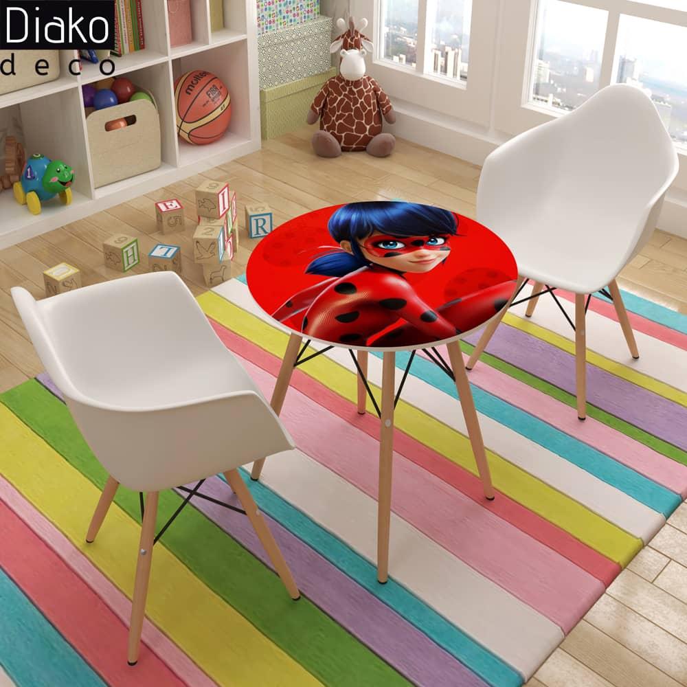 عکس محصول میز مدرن کودک مدل پایه چوبی طرح دختر کفشدوزکی کد DT-10