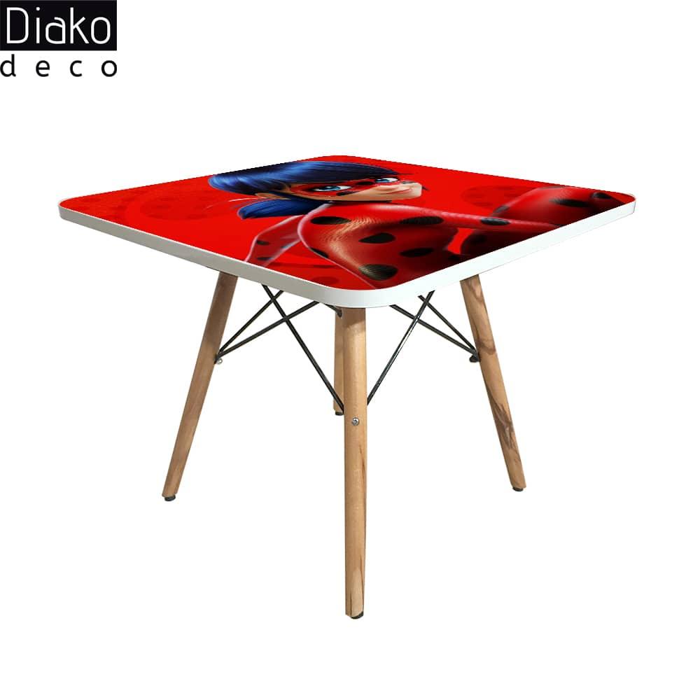 عکس محصول میز مدرن کودک مدل پایه چوبی طرح دختر کفشدوزکی کد DT-10