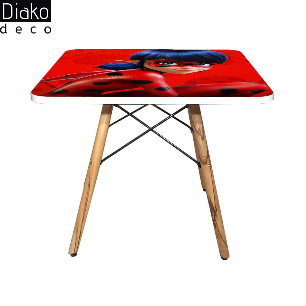 عکس محصول میز مدرن کودک مدل پایه چوبی طرح دختر کفشدوزکی کد DT-10