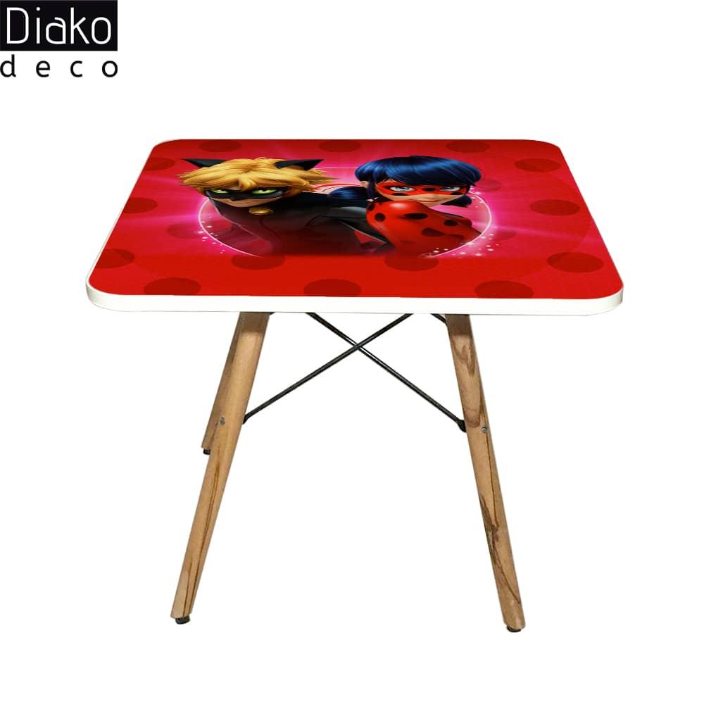 عکس محصول میز مدرن کودک مدل پایه چوبی طرح دختر کفشدوزکی کد DT-07